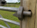 Self colour gate hook to weld flat base 33 mm farm field security shed door - Image 2