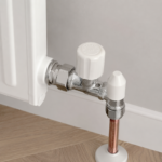 Voyager 15mm Straight Radiator Valve (3/4" Union) - Image 2